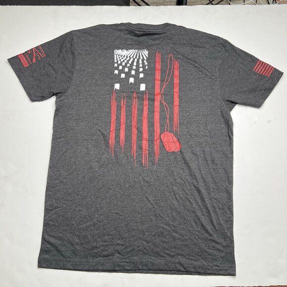 Grunt Style Club Member T-Shirt Mens Remember And Honor Flag Patriotic Large New - Picture 1 of 13